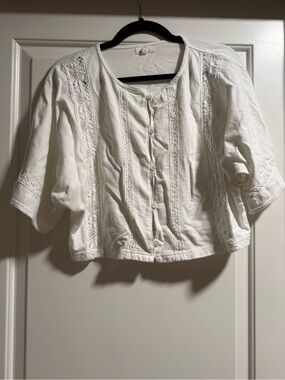 aerie White Cropped Button-Front Lace Trim Jacket